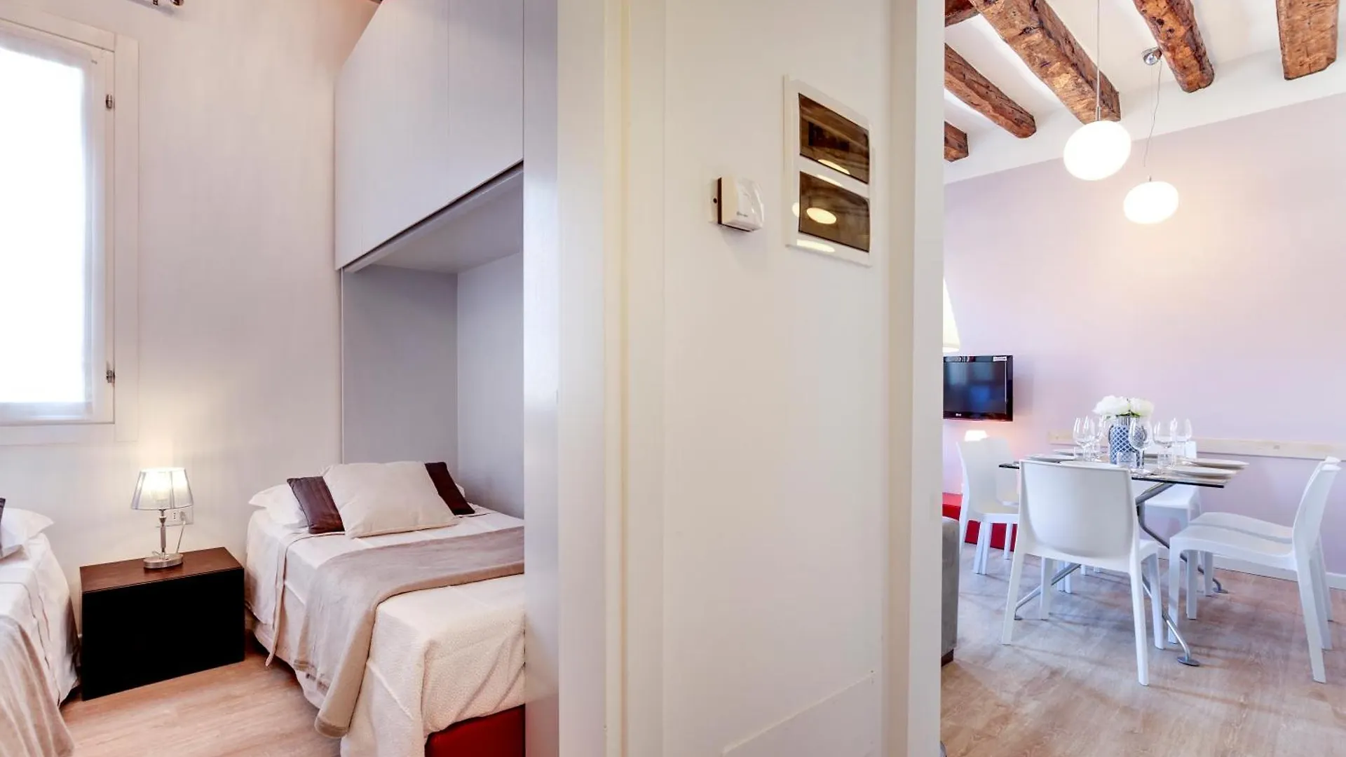 Botteri Palace Apartments By Wonderful Italy Veneza Itália